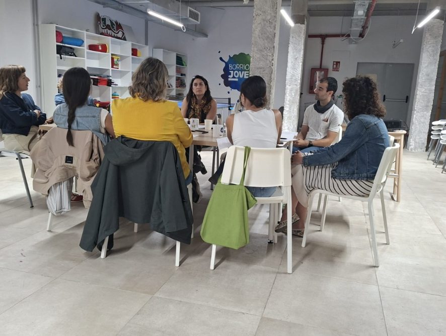 EL AYUNTAMIENTO AVANZA EN LA CONSTRUCCIÓN DE LOS NUEVOS PLANES LOCALES CON LA IMPLICACIÓN DE PROFESIONALES, AGENTES SOCIALES Y LA VOZ DIRECTA DE NIÑOS, NIÑAS Y JÓVENES